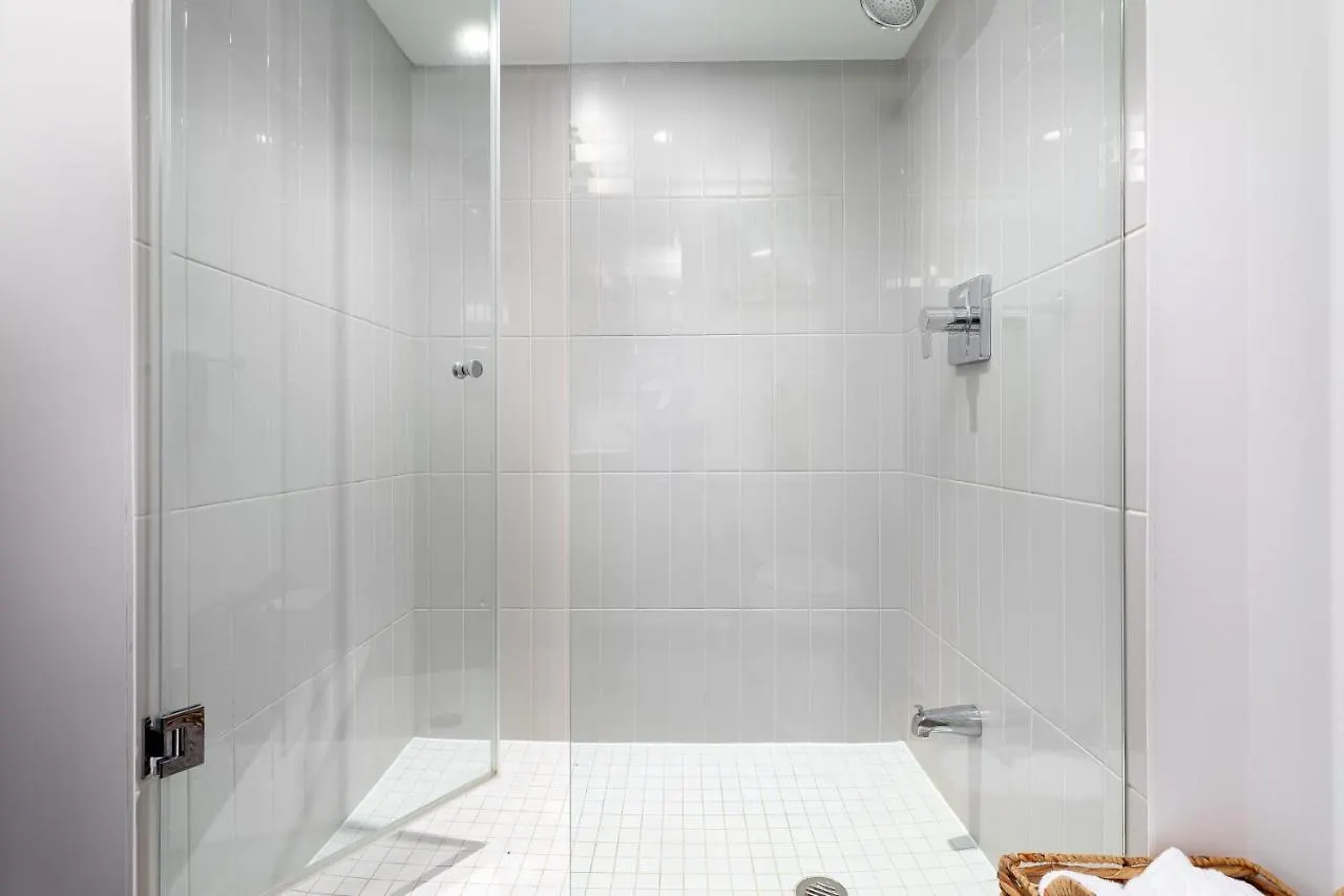 Upscale & Modern 2Bd + Den 2Ba Heart Of Downtown! Apartment Toronto 0*,  Canada